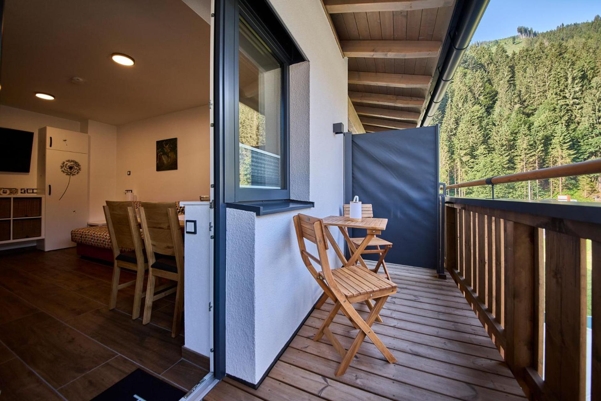 Haus Joan - Apartments Saalbach-Hinterglemm Exteriör bild