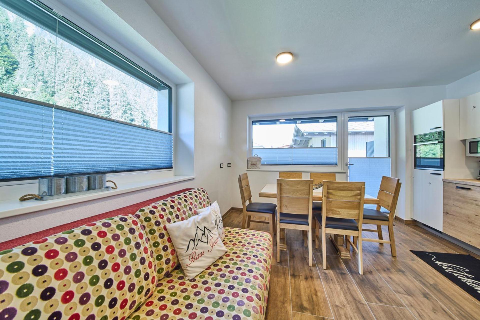 Haus Joan - Apartments Saalbach-Hinterglemm Exteriör bild