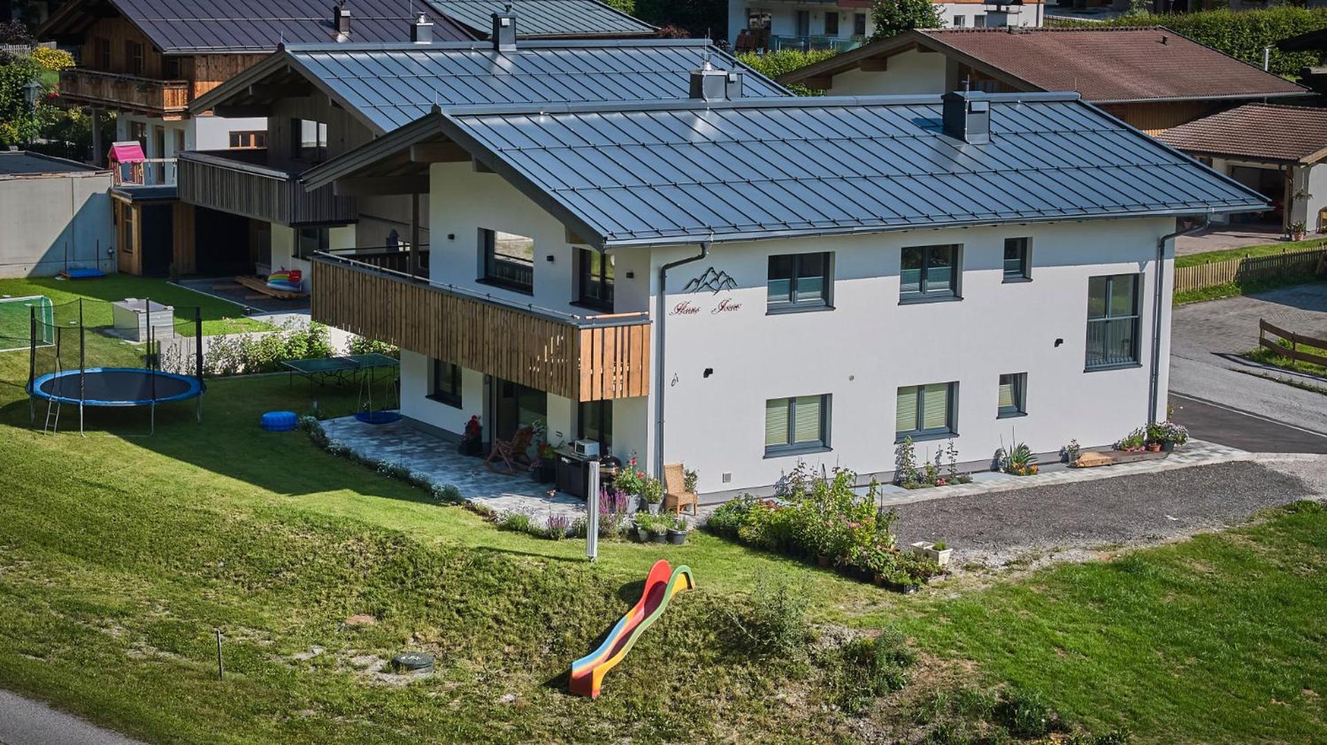 Haus Joan - Apartments Saalbach-Hinterglemm Exteriör bild
